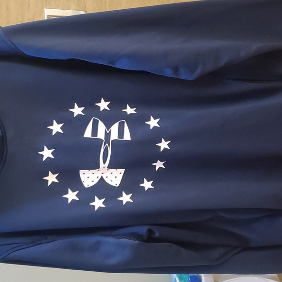 Mens under armour hoodie, never worn, size 3x, color blue - Picture 2 of 6